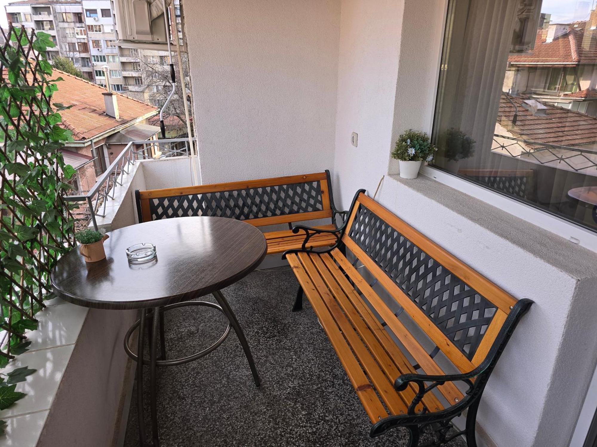 Comfort Apartment Vt 大特尔诺沃 外观 照片