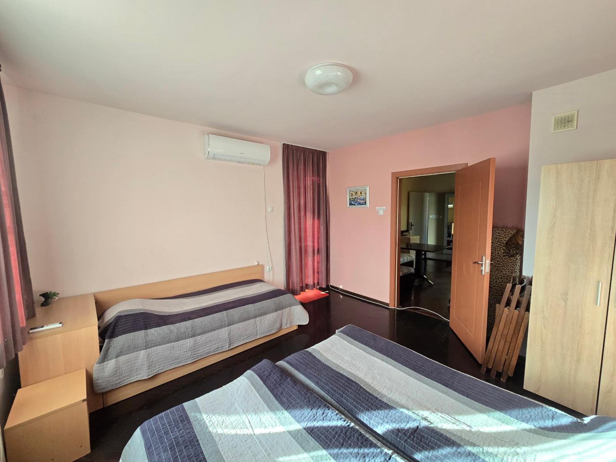 Comfort Apartment Vt 大特尔诺沃 外观 照片
