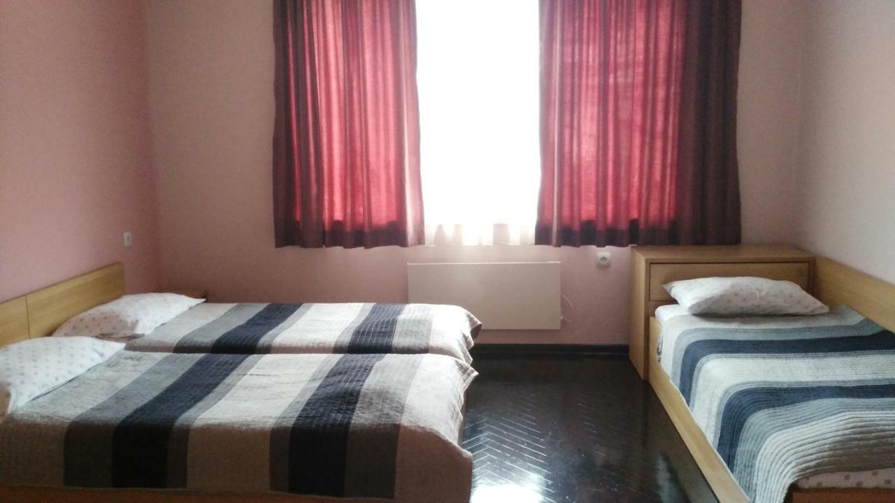 Comfort Apartment Vt 大特尔诺沃 外观 照片