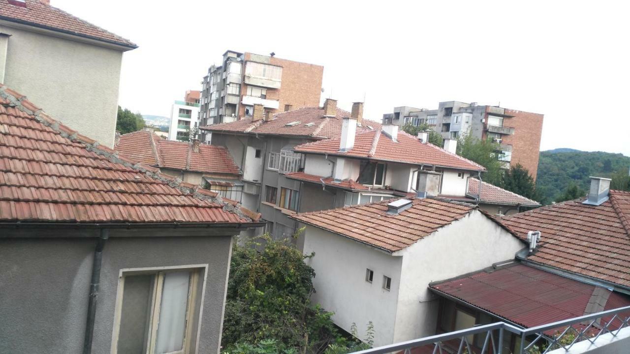 Comfort Apartment Vt 大特尔诺沃 外观 照片