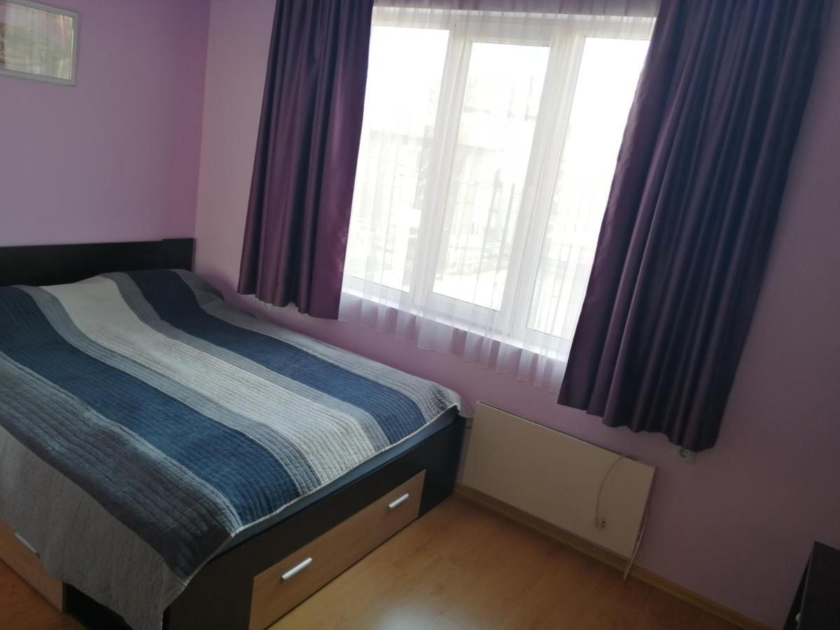 Comfort Apartment Vt 大特尔诺沃 外观 照片